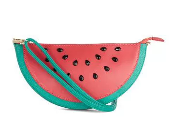 Bolso con forma de tajada de sandía con semillas de cristal